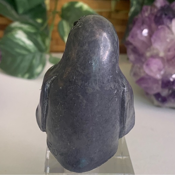 A Wolf Original Carved Resin Baby Penguin Sculpture Figurine Canada Signed 2.5" - Picture 6 of 14